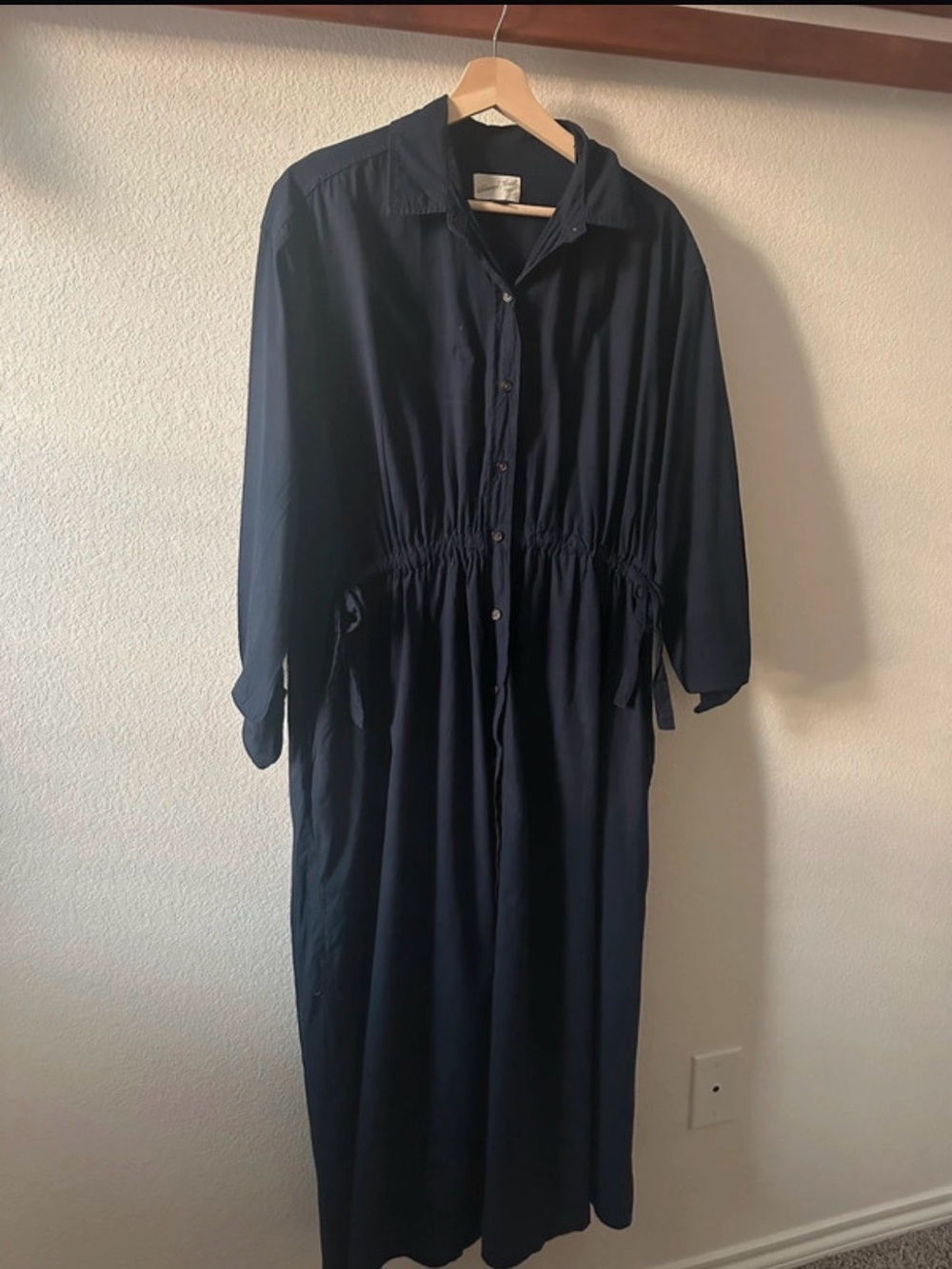 Universal Thread Navy Blue Long Sleeve Cinch Waist Maxi Shirtdress size small